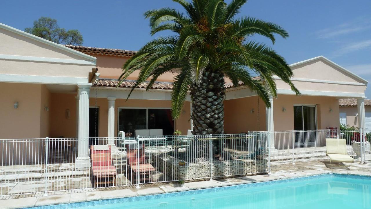 Les Cigalous Bed and Breakfast Restinclieres Exteriör bild